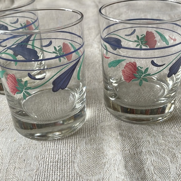 Lenox Poppies On Blue Drinking set of 3 Glasses - Picture 3 of 8